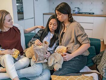 Trennungsschmerz: Wie du gest&auml;rkt aus dem Liebeskummer hervorgehst